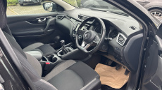Nissan Qashqai 1.3 DiG-T N-Connecta 5dr Petrol Hatchback